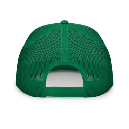 The back view of a green mesh trucker cap with an adjustable snapback closure, showcasing its breathable design and sturdy structure, ideal for a comfortable and secure fit.