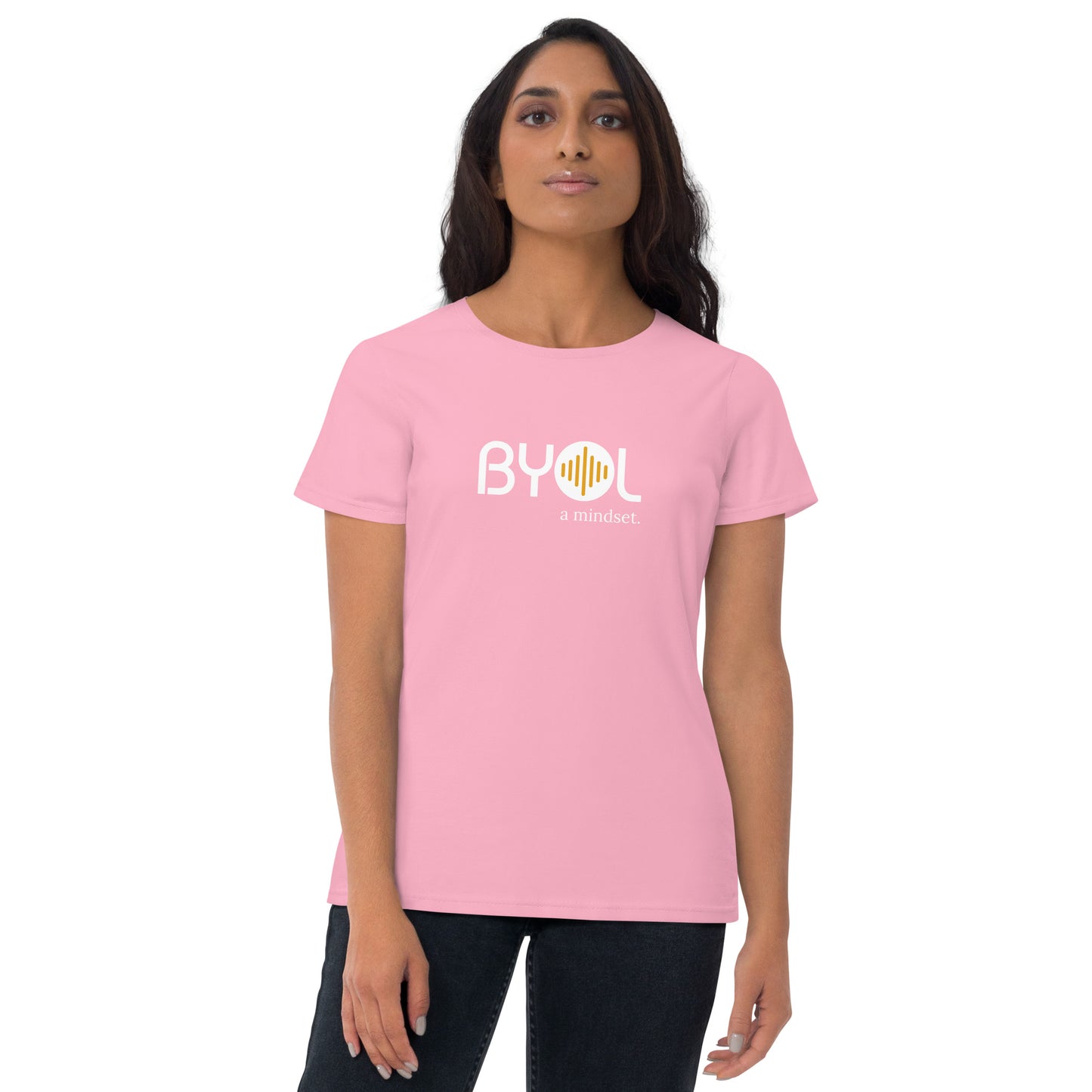 Woman wearing a light pink BYOL mindset t-shirt with color options in black, red, blue, gray, and white, available in sizes S to 3XL.